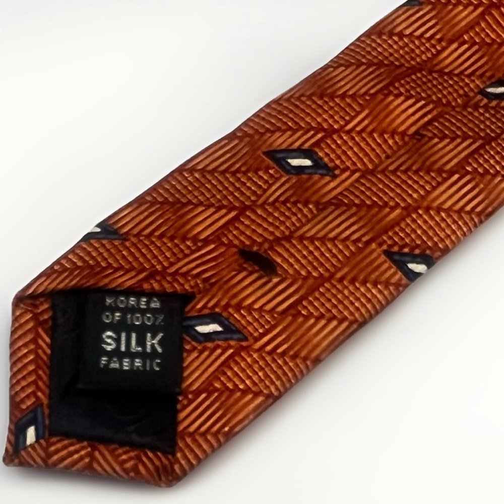 NAUTICA 100% Silk Designer Tie‎ Orange Geometric Business Casual Preppy Necktie - Picture 6 of 6